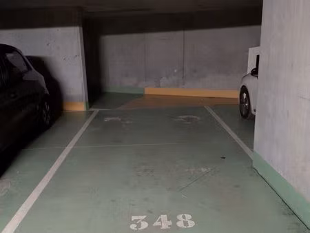 place de parking à louer - châtillon