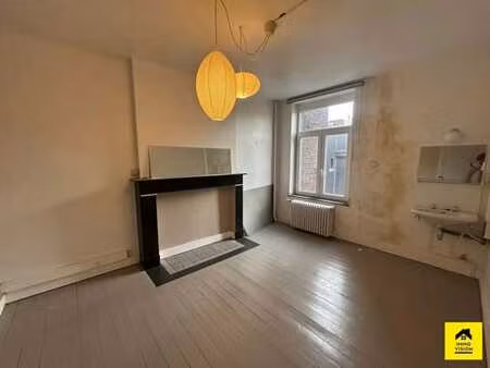 bureau a louer – charleroi centre n°6