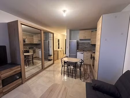 location appartement 1 pièce 27 m² à boissy-saint-léger (94470)