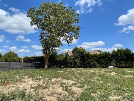 vente terrain 600 m² à peujard (33240)  65 000 €