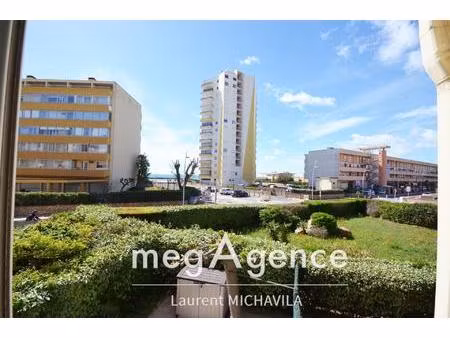 appartement meublé de 32.65m2 vue sur mer  location jusqu'à mi juin 450€