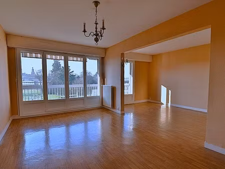 evreux centre t4 81 m² dpe c renta 11% travaux de copro payés