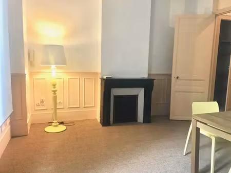 pereire - appartement professionnel en rdc sur rue