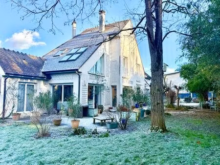 prestigieuse maison en vente bièvres  île-de-france