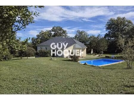 nouveau prix – maison familiale avec piscine au cœur de rignac 165 m2 hab terrain 3152 m2