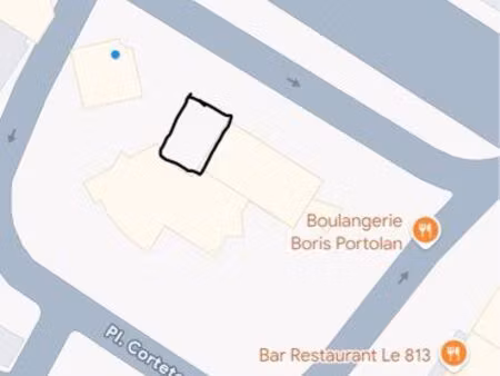 terrain viabilisé à louer lafox 100m2