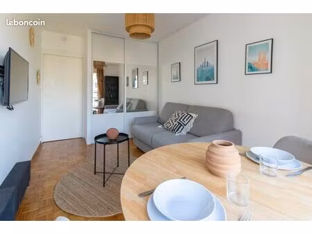 appartement studio - 20m2 - secteur timone