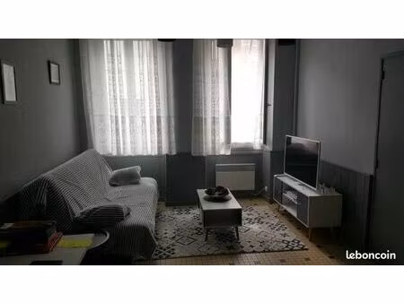 à louer – t2 en rez-de-chaussée – nogaro centre