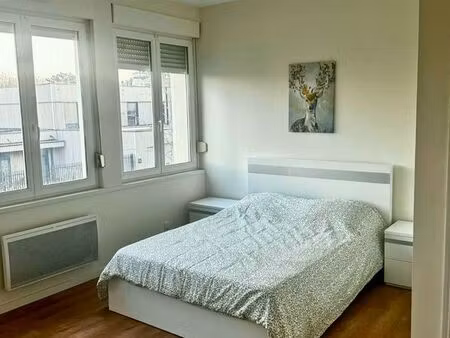 t2 meublé — emplacement idéal  cosy & coup de cœur