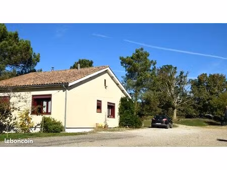 location de maison a savignac de duras