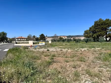 vente terrain 192 m² à pertuis (84120)  160 000 €