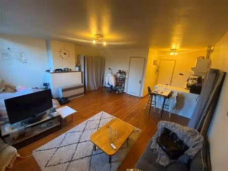 studio à louer à rue du bourdon saint-jacques 8 tournai (vbd69755)