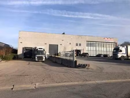 a louer - pa.e. eupen - hall de stockage