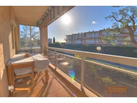 golfe-juan – appartement 2 pièces avec terrasse et parking  idéal investissement ou premie