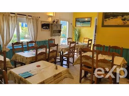 charmant bar/tabac/restaurant-arriere pays nicois