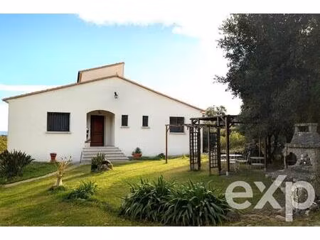 propriété avec vue mer à santa maria poggio