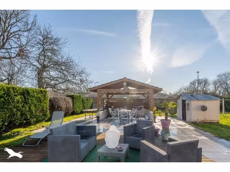 vente immeuble à mios (33380)  421 000 €