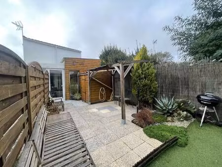 vente maison à noirmoutier-en-l'île (85330) : à vendre / 75m² noirmoutier-en-l'île