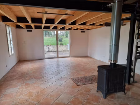 entre angoulême et jarnac  charmante maison de campagne 3 pi