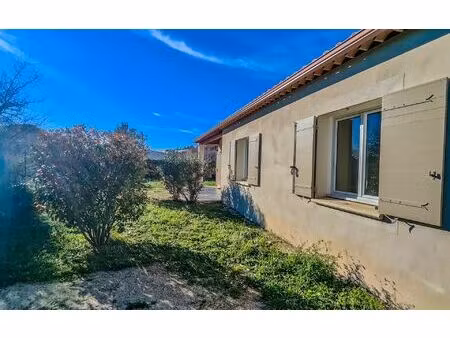 location maison  m² t-4 à rochefort-du-gard  1 260 €