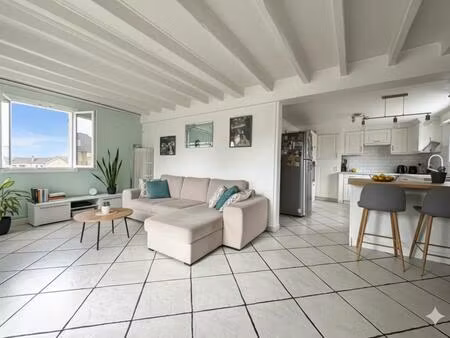 maison de 6 pièces de 110 m2 en vente à romeny-sur-marne