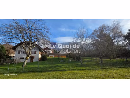 beau terrain constructible à vendre mouxy – vue & emplacement