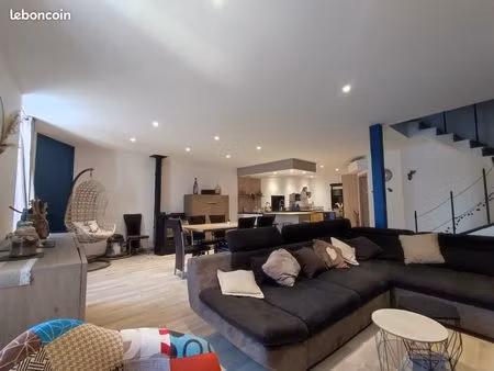 maison de village 6 pièces 160 m²