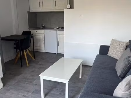 studio meublé proche du site nucléaire avec parking et terrasse