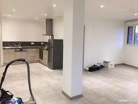 location appartement 60 m2 dernancourt 80300