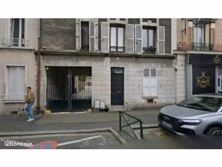 parking à louer