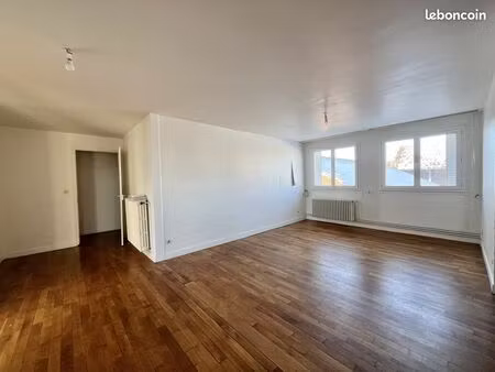 appartement 4 pièces 96 m²