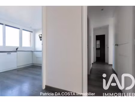 location appartement 3 pièces 65 m² à aubergenville (78410)  960 €