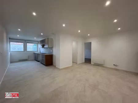 location appartement 5 pièces 115.72 m² à pontoise (95000)  1 500 €