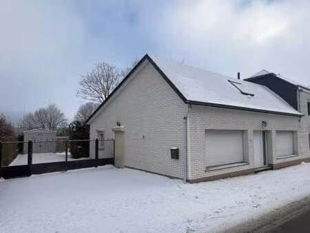 maison à 6640 sibret (vaux-s-sûre)  rue docteur laurent 22a