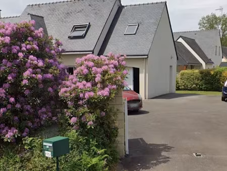 location maison 5 pièces 103.26 m² à ergué-gabéric (29500)  1 145 €