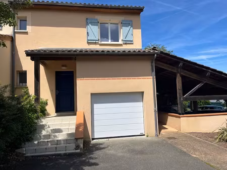 location maison 4 pièces 90 m² à montrabé (31850)  1 206 €