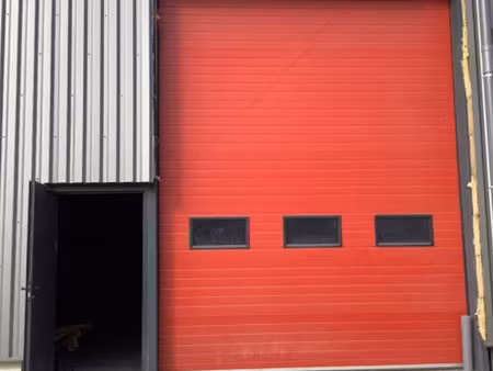 location locaux professionnels 200 m² à ampuis (69420)  1 400 €