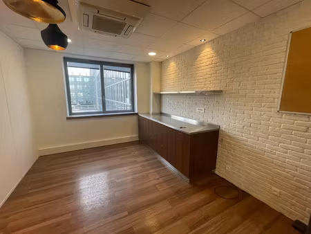 location locaux professionnels 0 pièces 259 m² à nanterre (92000)  3 238 €
