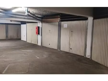 stationnement tarbes 40 m² t- à vendre  30 400 €