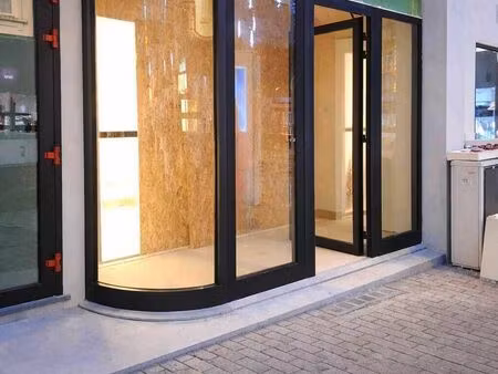 surface commerciale à louer à uccle (vbd69833)