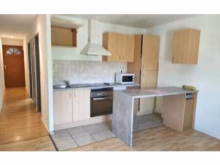 location appartement 2 pièces à lamarque (33460) : à louer 2 pièces / 32m² lamarque