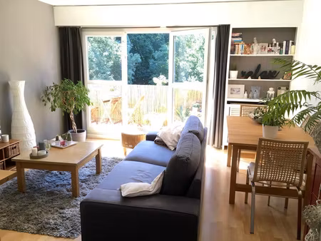 f3 de 66 m2 avec box et cave