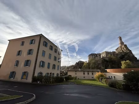 location appartement 3 pièces 75 m² à espaly-saint-marcel (43000)  710 €