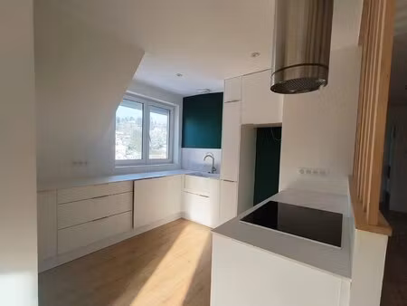 appartement 4 pièces 2 chambres 70 m²