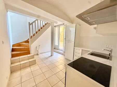 immeuble comprenant 2 appartements