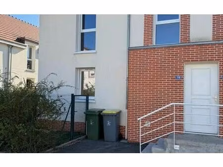 location maison  96 m² t-4 à saint-denis-en-val  980 €