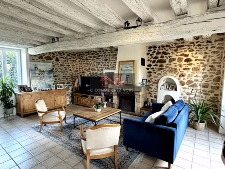 maison de village en pierre