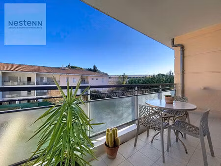 appartement 2 pièces 40 m² terrasse et garage