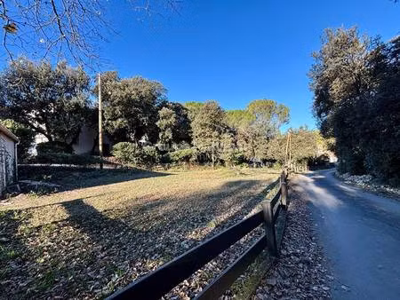 terrain constructible viabilisé à vendre