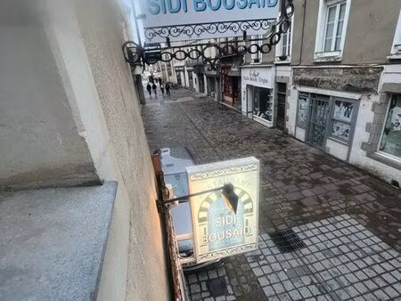 vente local commercial laval